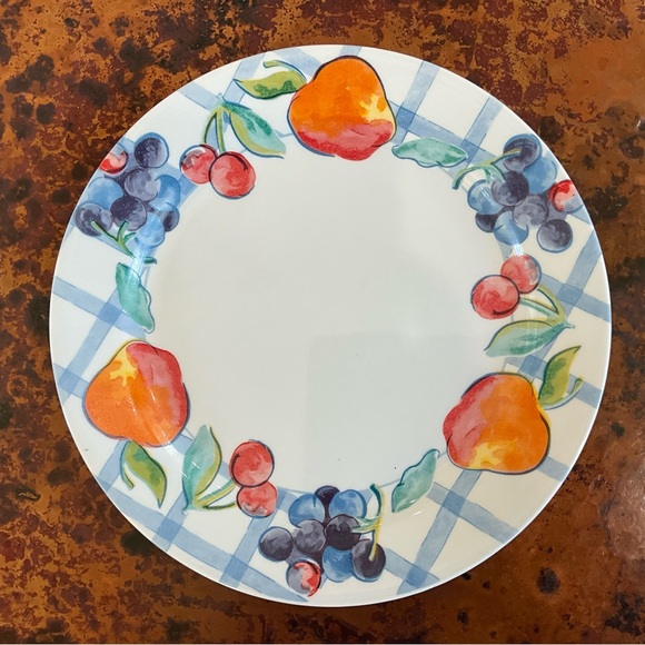 Two Corelle Fruit Too Dinner Plates - Picture 4 of 7